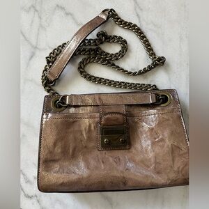 FRYE-Blush Metallic Leather Crossbody Bag with Chain Strap
